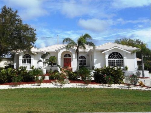 210 Capstan Dr, Placida, FL 33946-2220