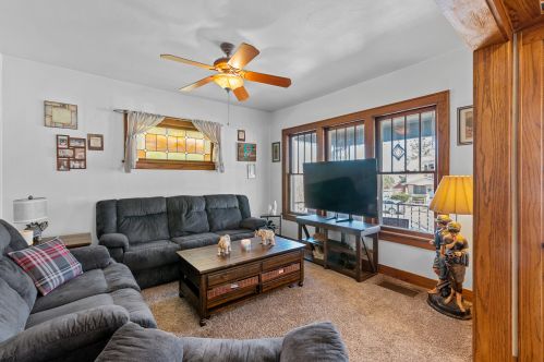 626 7th Ave, West Bend, WI 53095-3918