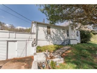 713 Dora St, Kingsport TN  37665-1017 exterior
