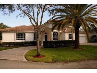 9633 122nd St, Miami, FL 33176-5076