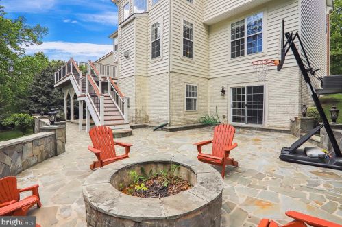 4401 Burkes Promise Dr, Bowie MD  20720-4698 exterior
