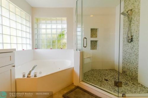 17455 13th St, Hollywood FL  33029-4817 exterior