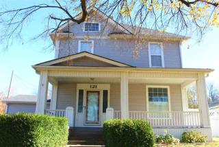 121 G St, Riverdale, KS 67152-3855