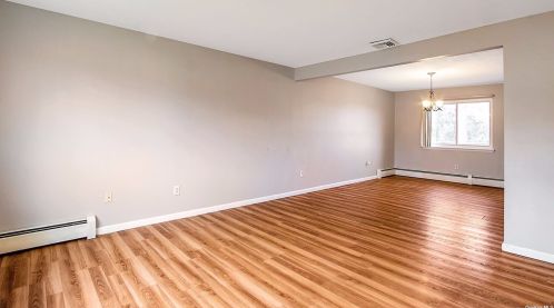 106 Rolling Meadows Rd, Middletown NY  10940-2606 exterior