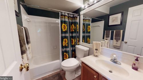 9101 Sainsbury Ct, Bristow VA  20136-1770 exterior