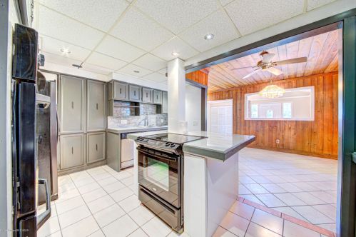 182 Park Ln, Titusville FL  32780-4707 exterior