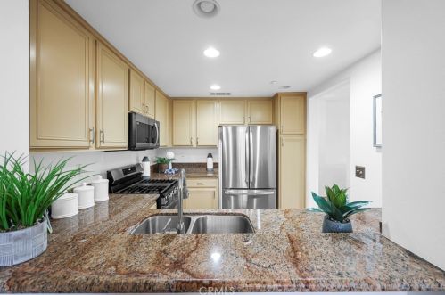 900 Timberwood, Irvine CA  92620-0269 exterior