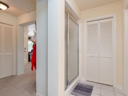 140 Eveningstar Cay, Naples FL  34114-9611 exterior
