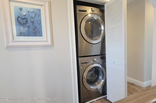 3006 Ocean Rd, Lavallette NJ  08735-1919 exterior