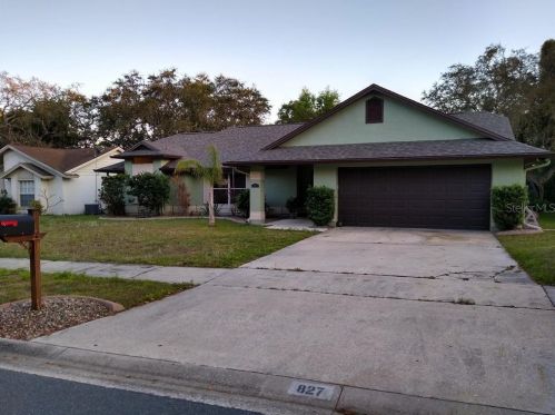 827 Wil O Wik Dr, Casselberry, FL 32707-2746