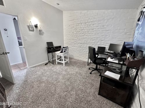 110 Montego Dr, Tucson AZ  85710-1315 exterior