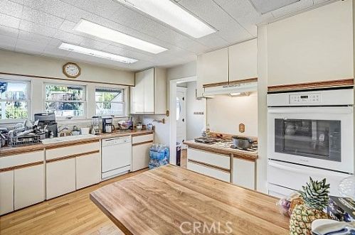 228 Spring St, Lake Elsinore CA  92530-4103 exterior