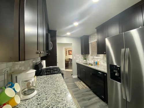 1609 Marty Ct, Modesto CA  95350-0514 exterior