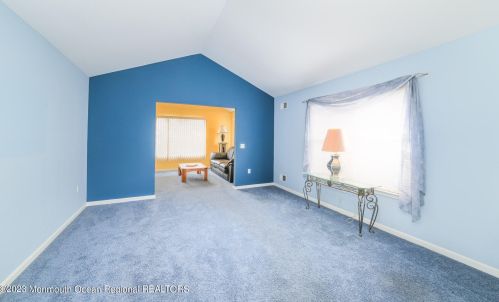 21 Pine Hollow Ln, Lakewood NJ  08701-5714 exterior