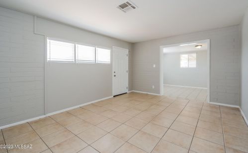 2801 Coconino Vis, Tucson AZ  85713-4005 exterior