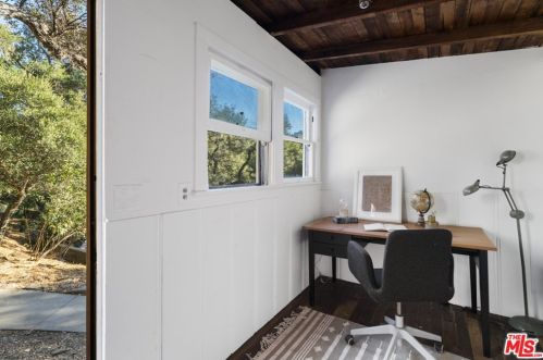 328 Topanga Canyon Blvd, Topanga CA  90290-3838 exterior