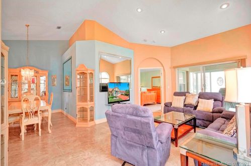 15447 Floral Club Rd, Delray Beach, FL 33484-4637