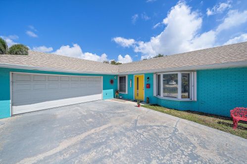 123 Jasmine Dr, West Palm Beach, FL 33403-2823