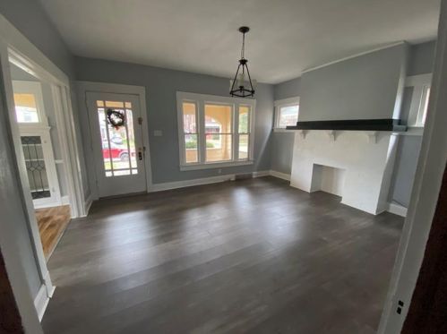 215 Leasure Ave, New Castle, PA 16101-2328