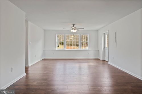 1198 Happy Ridge Dr, Front Royal VA  22630-5302 exterior