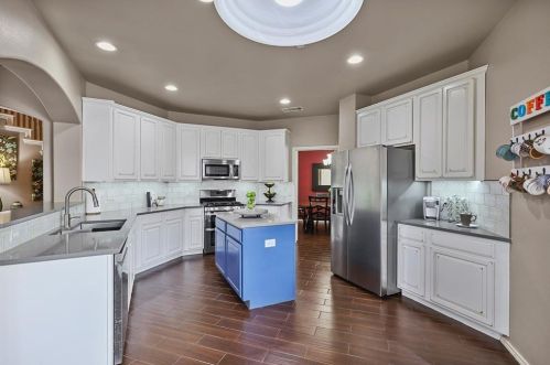5737 Fathom Dr, Fort Worth, TX 76135-7012