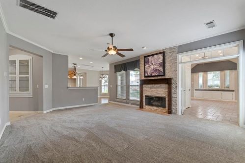 3108 Oak Meadow Dr, Lewisville TX  75028-7626 exterior