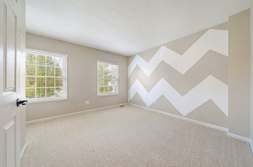 125 Trotwood Dr, Canonsburg PA  15317-9783 exterior