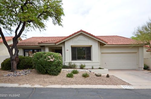 5550 Skyset Loop, Tucson, AZ 85750-6467