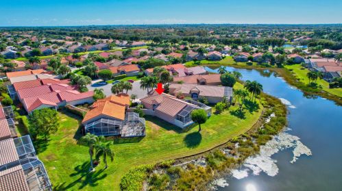 7181 Foxworth Ct, Boynton Beach FL  33437-6455 exterior