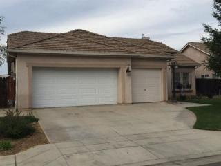 5348 Roberts Ave, Fresno, CA 93722-7736