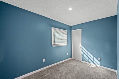 683 1st Ave, Bridgeville PA  15017-1341 exterior