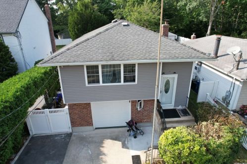 57 Prairie Dr, Babylon, NY 11703-1101