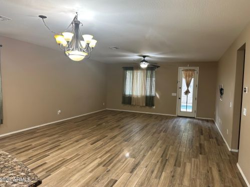 15750 Laurel Ln, Sun City, AZ 85379-1014