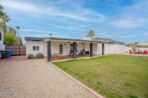 13229 8th Ave, Phoenix AZ  85029-1808 exterior