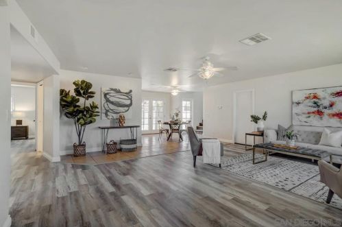 1543 Lexington Ave, El Cajon, CA 92019-2086