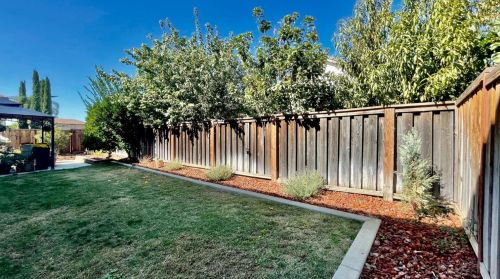 345 Scrub Oak Dr, Lathrop CA  95330-8689 exterior