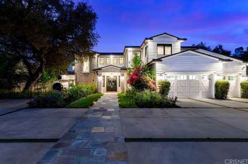 4519 Densmore Ave, Van Nuys, CA 91436-2907