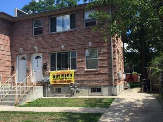 13551 223rd St, Jamaica, NY 11413-2341