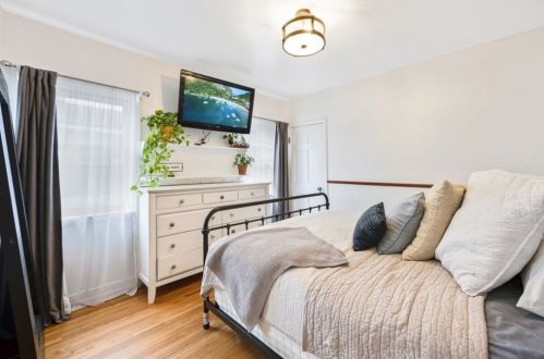 321 Madrona Ave, Brea CA  92821-5340 exterior