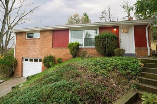 101 Heather Dr, Pittsburgh, PA 15209-1817