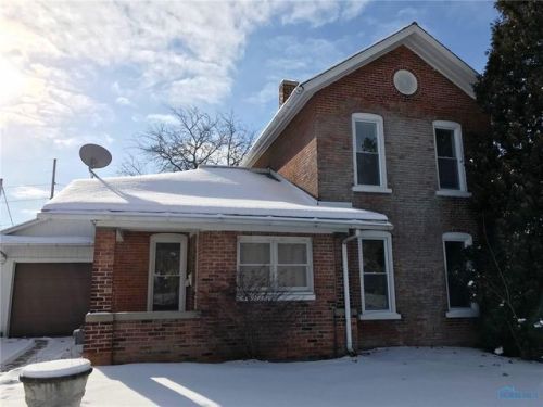 102 Main St, Delta, OH 43515-1310
