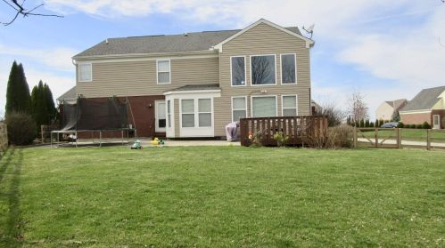 9878 Burleigh Ln, Hamilton, KY 41091-8735