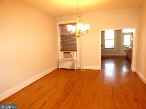 122 Adams St, Washington DC  20001-1611 exterior