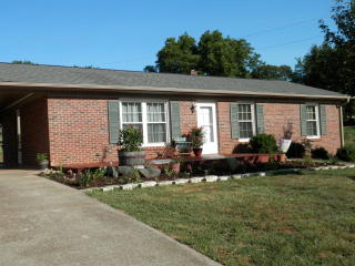 1178 Burkehurst Ave, Morganton, NC 28655-9626