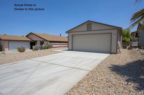 776 Glen Dr, Bullhead City, AZ 86442-6468
