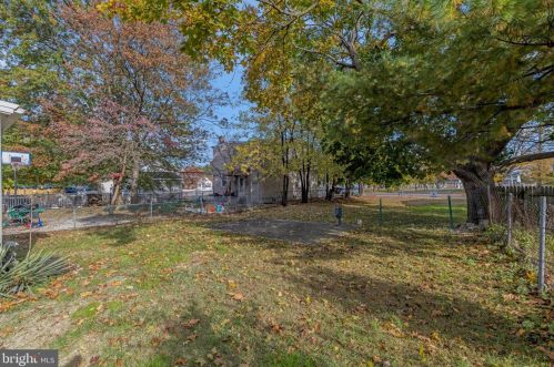 861 Powell St, Gloucester NJ  08030-2111 exterior