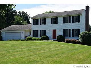 19 Osage Trl, Spencerport, NY 14559-9727