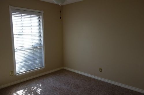 989 Downey Dr, Lewisville TX  75067-7435 exterior