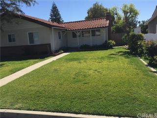 401 Holly St, Rialto CA  92376-3844 exterior