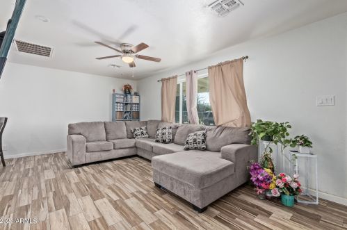 1115 29 Ave, Phoenix AZ 85009-5716 exterior